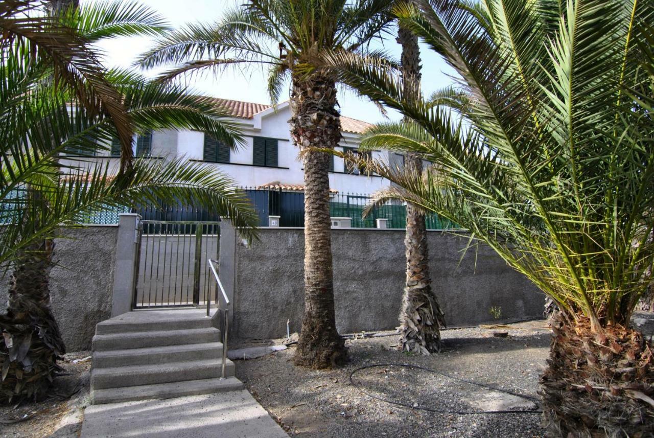 Guest House San Fernando Shared Apartment By Pride Properties Gc Maspalomas  Exterior photo